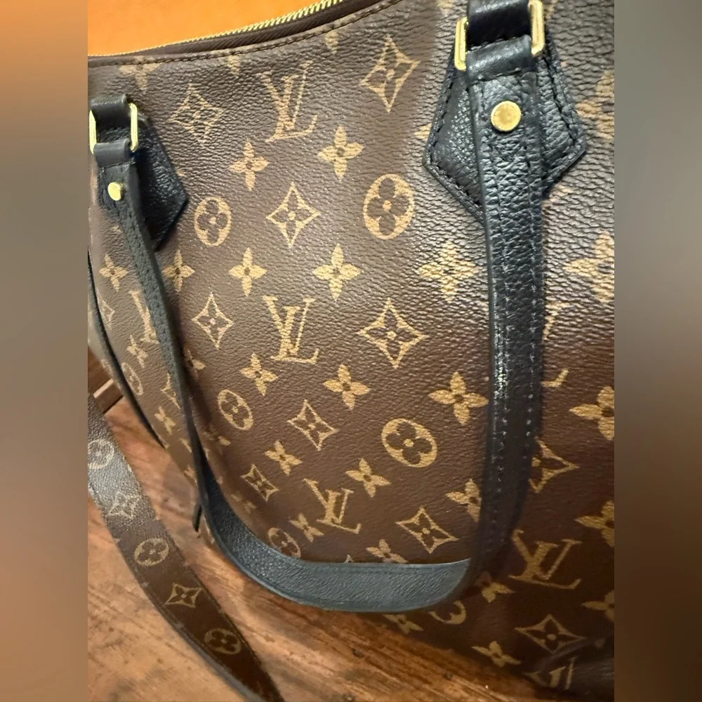 Authentic Louis Vuitton Tournelle MM MNG Nior - Picture 5 of 15